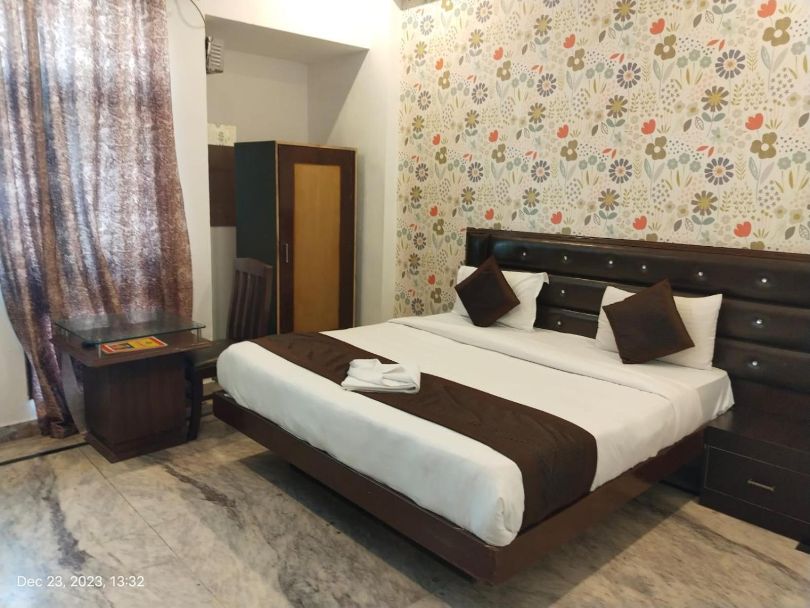 Hotel Shivanta Residency Rishikesh Exterior photo